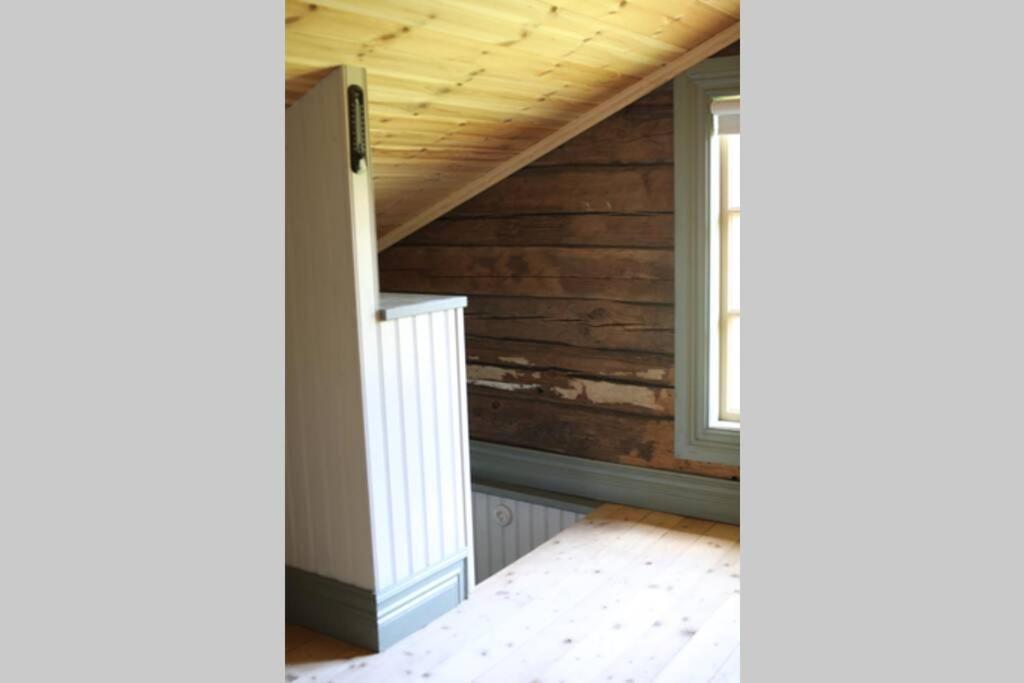 Sjoenaera Stuga Med Bat Och Bastu Ramkvilla Exterior foto